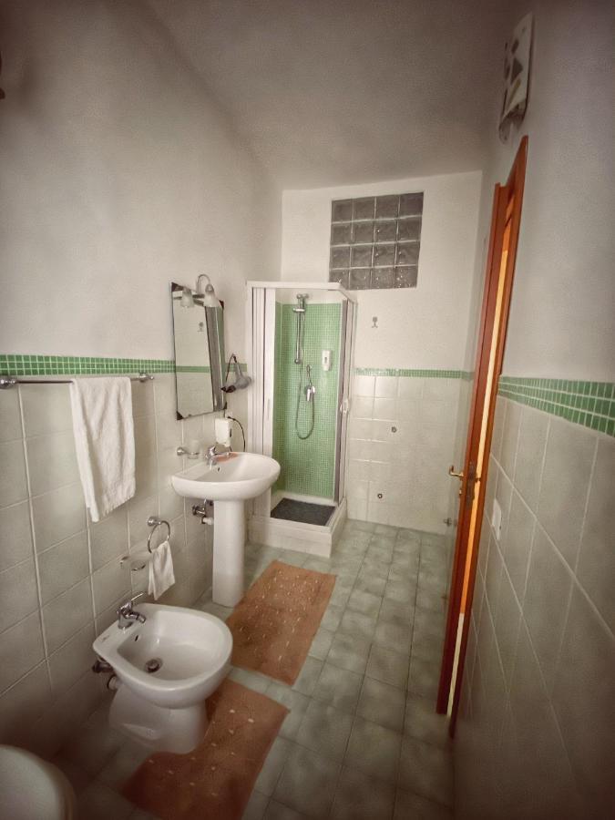La Pietra Preziosa Bed & Breakfast Кротоне Екстериор снимка